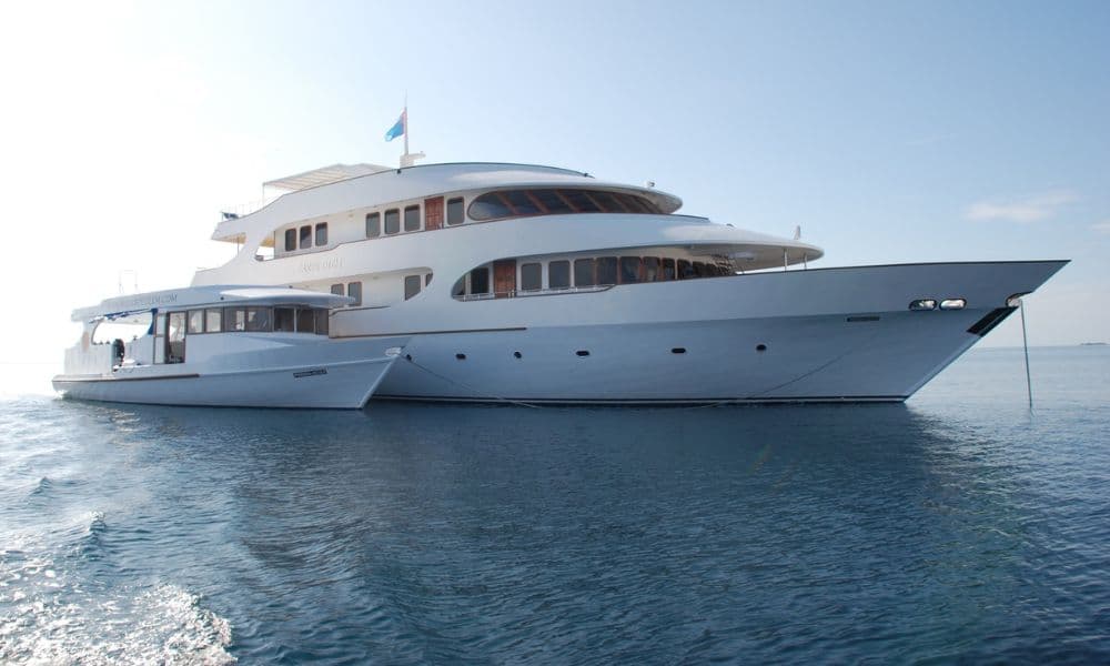 The liveaboard Carpe Diem