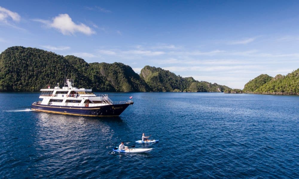 The liveaboard Mermaid II