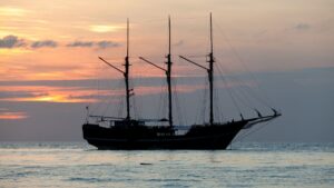 Banda Sea Liveboard strategy